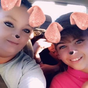 Meet your Posher, Nikki